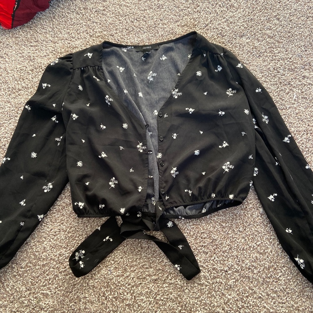 Black tie up crop top